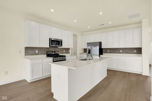 7158 Sterling Way, Brownsburg, IN 46112