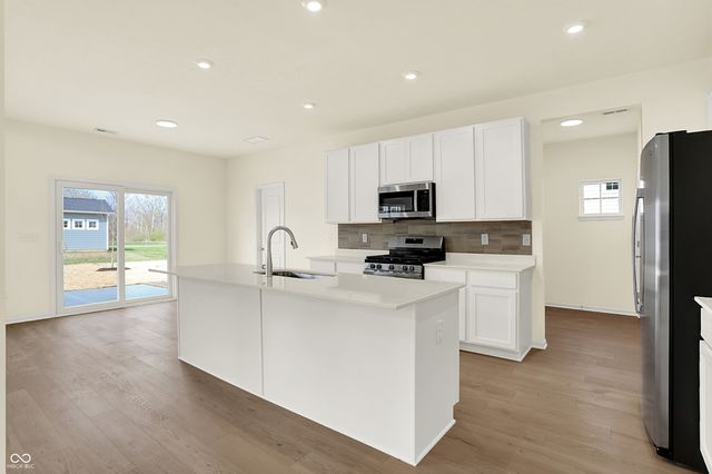 7158 Sterling Way, Brownsburg, IN 46112