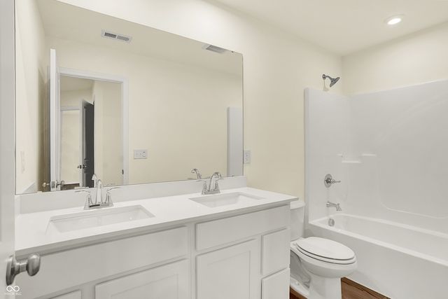 7158 Sterling Way, Brownsburg, IN 46112