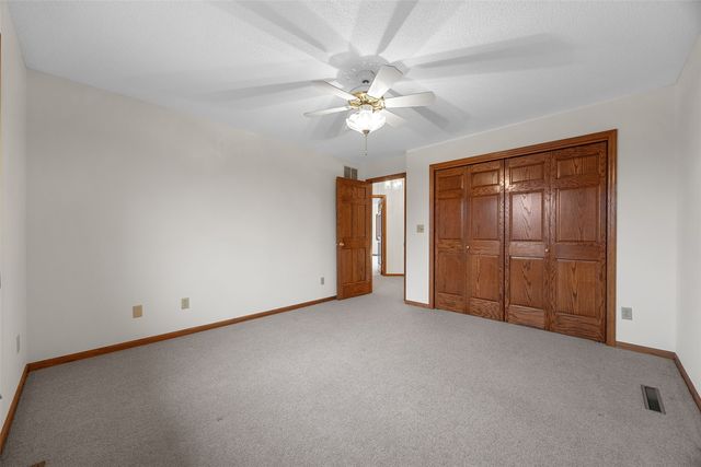 508 St Thomas Court, Iowa City, IA 52245