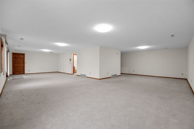 508 St Thomas Court, Iowa City, IA 52245