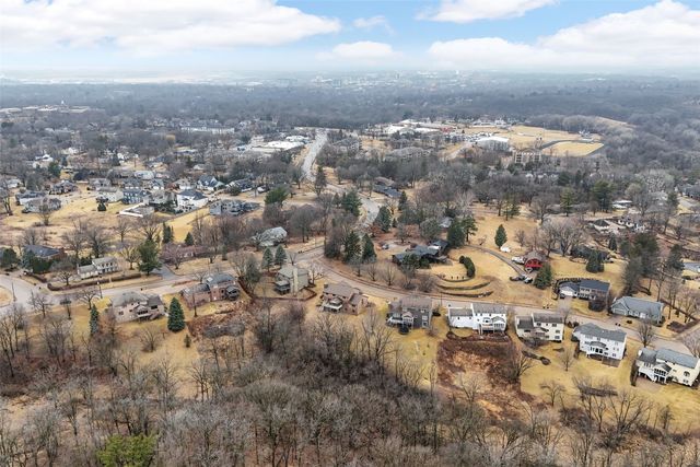 508 St Thomas Court, Iowa City, IA 52245