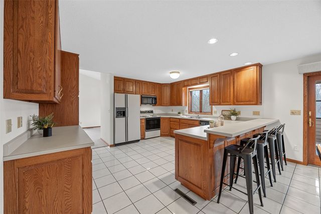 508 St Thomas Court, Iowa City, IA 52245