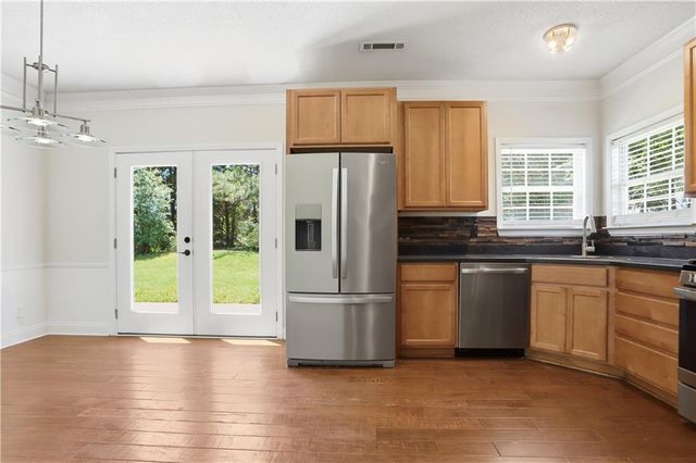 640 Autumn Leaf Circle, Mcdonough, GA 30253