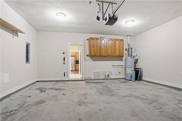 640 Autumn Leaf Circle, Mcdonough, GA 30253