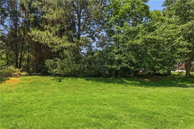 640 Autumn Leaf Circle, Mcdonough, GA 30253
