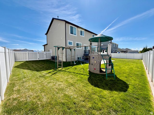 1074 S 4000 W, Syracuse, UT 84075