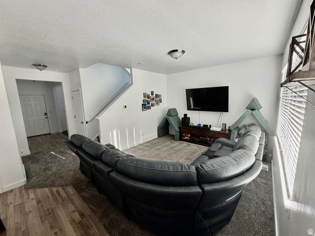 1074 S 4000 W, Syracuse, UT 84075