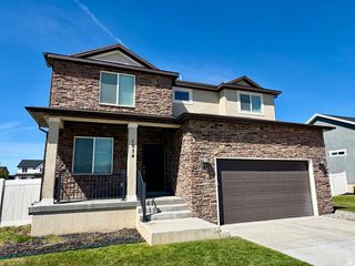 1074 S 4000 W, Syracuse, UT 84075