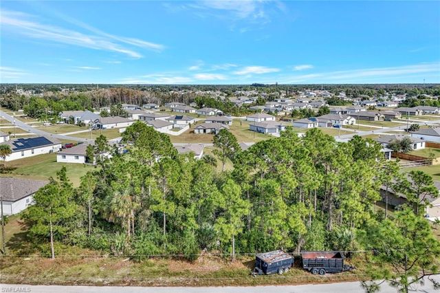 867 Youngreen DR, Fort Myers, FL 33913