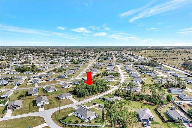 867 Youngreen DR, Fort Myers, FL 33913