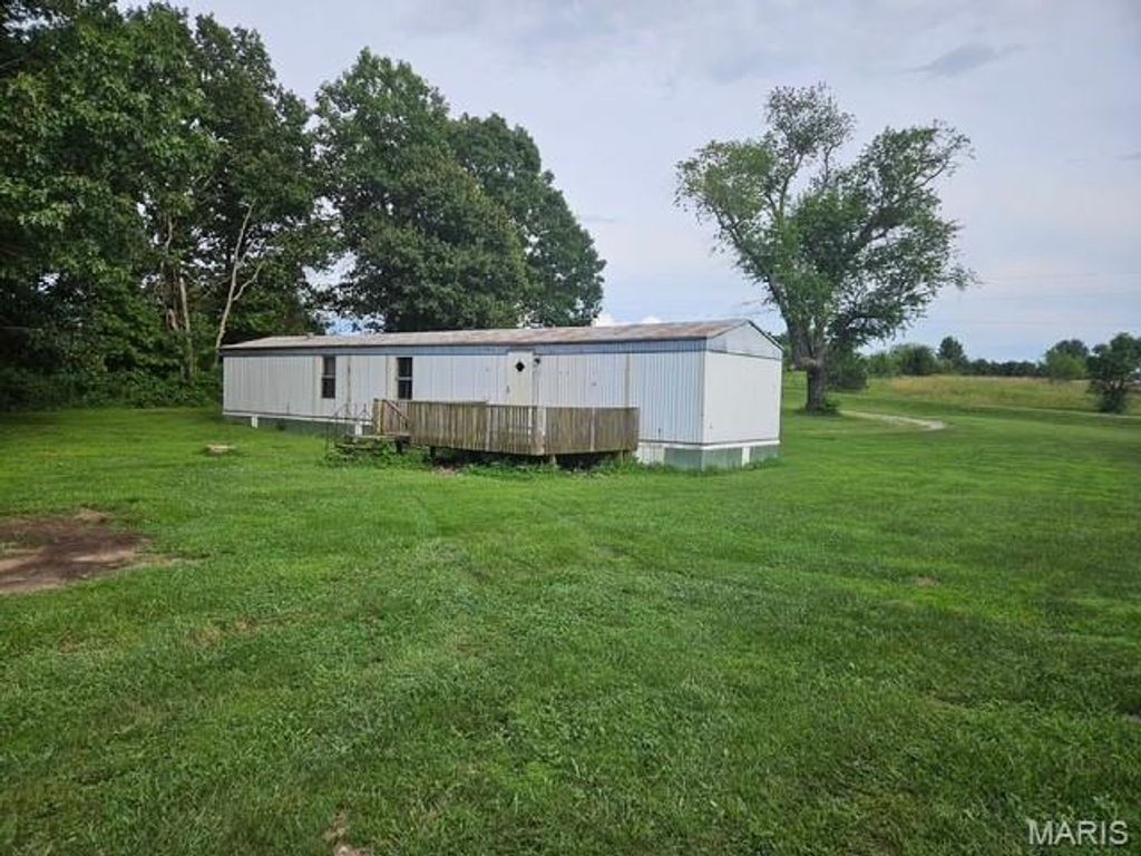 4675 County Road 1340, Pomona, MO 65789