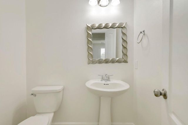 2110 Mateo Park Drive, Houston, TX 77047