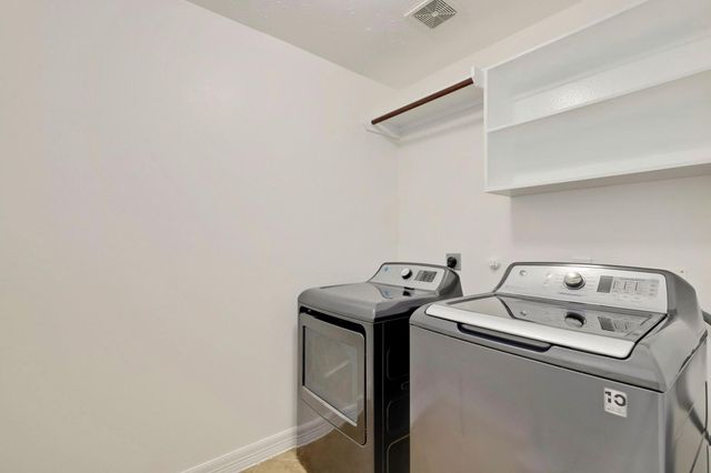 2110 Mateo Park Drive, Houston, TX 77047
