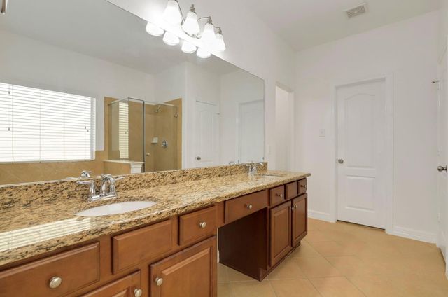 2110 Mateo Park Drive, Houston, TX 77047