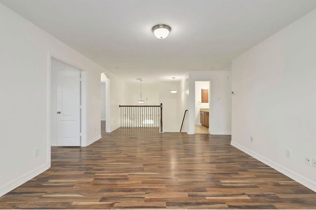 2110 Mateo Park Drive, Houston, TX 77047