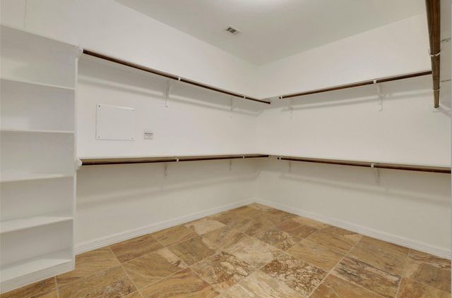 2110 Mateo Park Drive, Houston, TX 77047