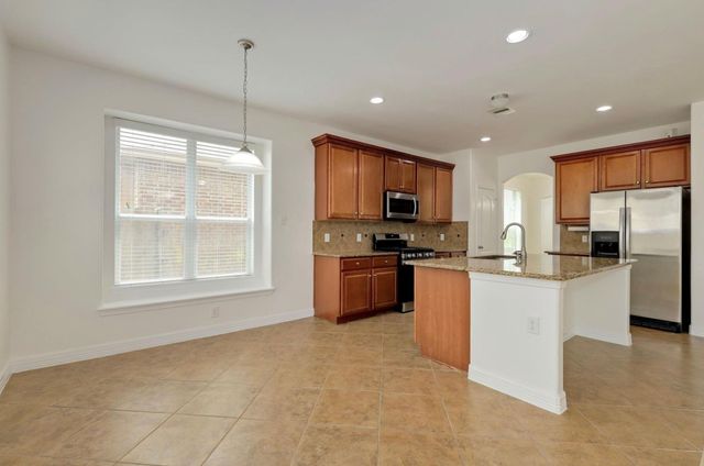 2110 Mateo Park Drive, Houston, TX 77047