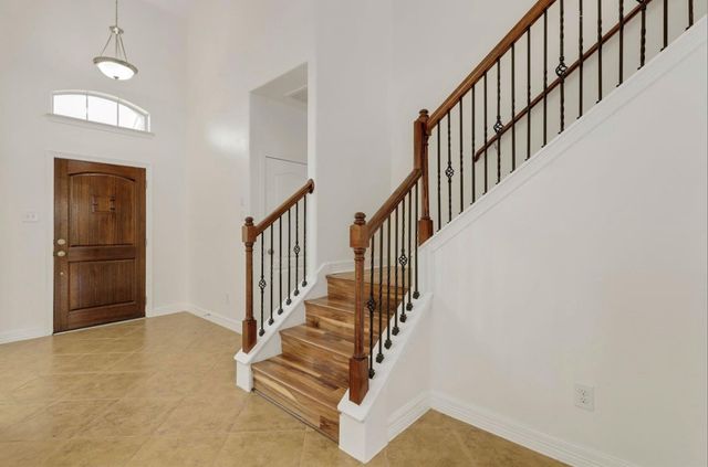 2110 Mateo Park Drive, Houston, TX 77047