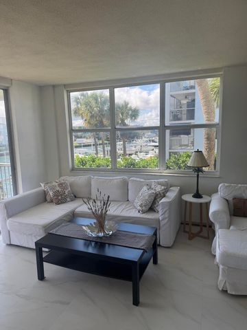 100 PARADISE HARBOUR Boulevard 212, North Palm Beach, FL 33408