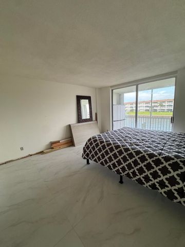 100 PARADISE HARBOUR Boulevard 212, North Palm Beach, FL 33408