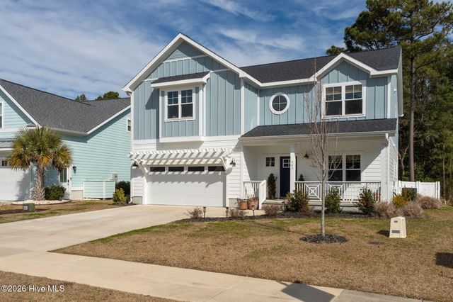 541 Moss Lake Lane, Holly Ridge, NC 28445