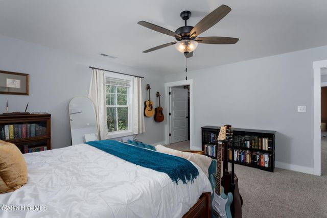 541 Moss Lake Lane, Holly Ridge, NC 28445