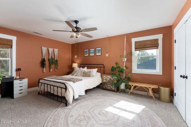 541 Moss Lake Lane, Holly Ridge, NC 28445