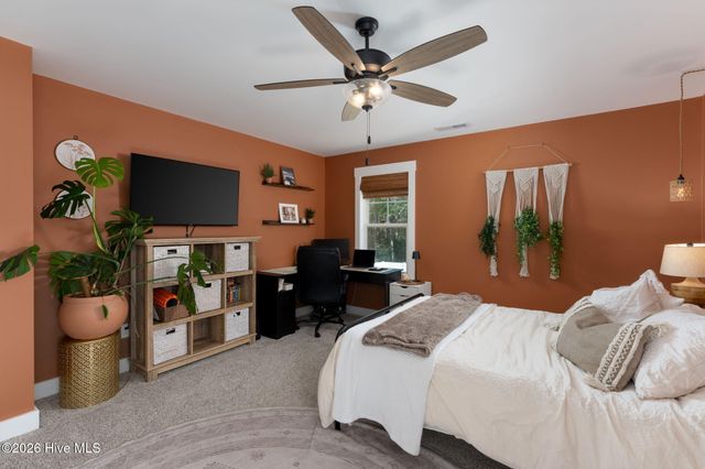 541 Moss Lake Lane, Holly Ridge, NC 28445