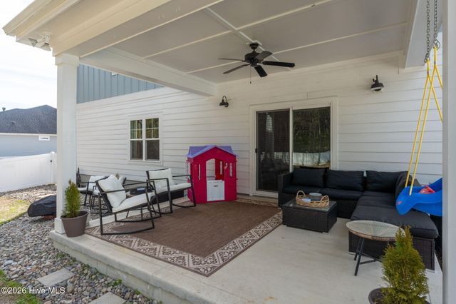 541 Moss Lake Lane, Holly Ridge, NC 28445