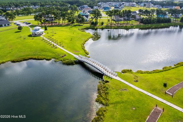 541 Moss Lake Lane, Holly Ridge, NC 28445