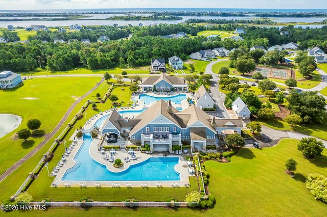 541 Moss Lake Lane, Holly Ridge, NC 28445