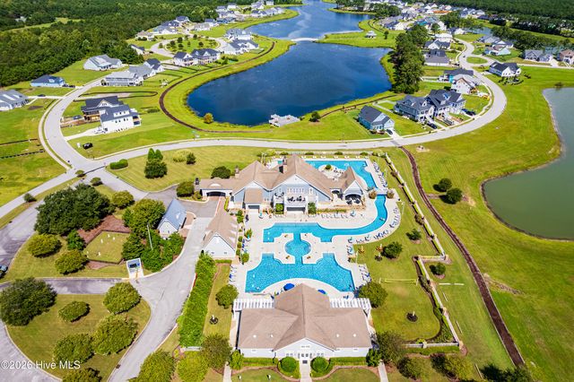 541 Moss Lake Lane, Holly Ridge, NC 28445