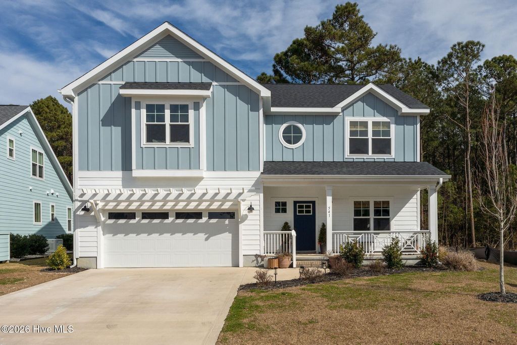 541 Moss Lake Lane, Holly Ridge, NC 28445