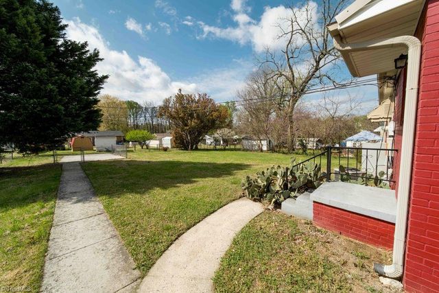 1320 E Cone Boulevard, Greensboro, NC 27405