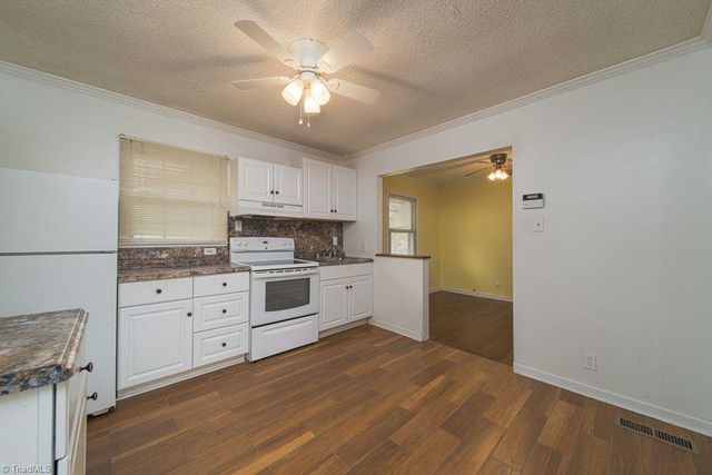 1320 E Cone Boulevard, Greensboro, NC 27405