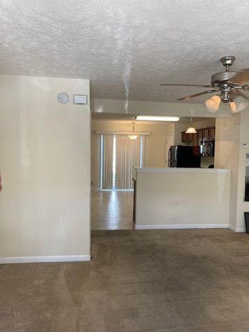 2961 S Rutherford Blvd Apt B5, Murfreesboro, TN 37130