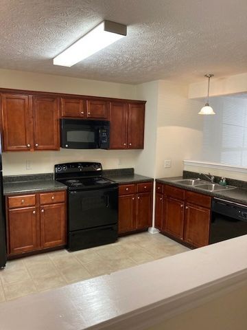 2961 S Rutherford Blvd Apt B5, Murfreesboro, TN 37130