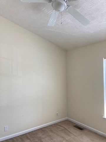 2961 S Rutherford Blvd Apt B5, Murfreesboro, TN 37130
