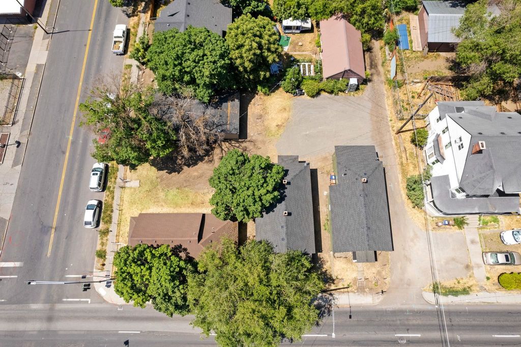 1606 W Maxwell Ave, Spokane, WA 99201 photo 3