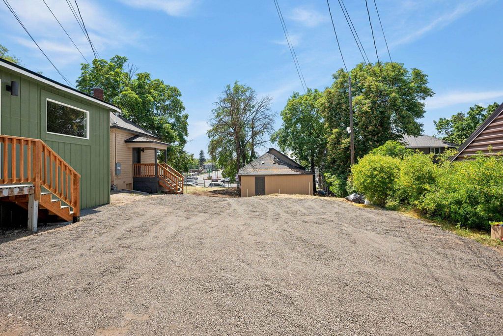 1606 W Maxwell Ave, Spokane, WA 99201 photo 5