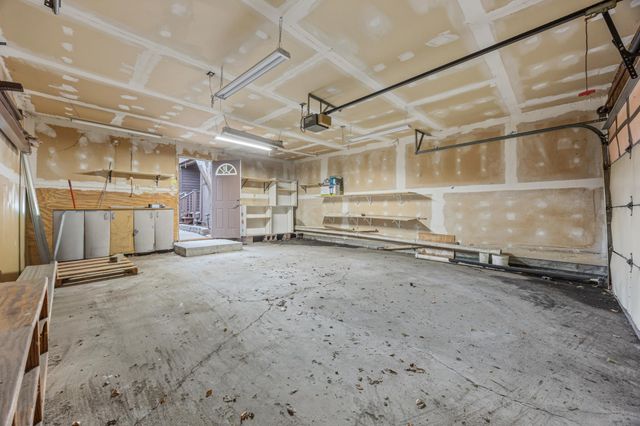 1701 42nd Street S, Fargo, ND 58103