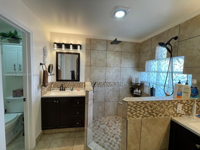 6953 Columbia Court, Margate, FL 33063