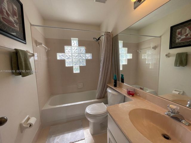 6953 Columbia Court, Margate, FL 33063