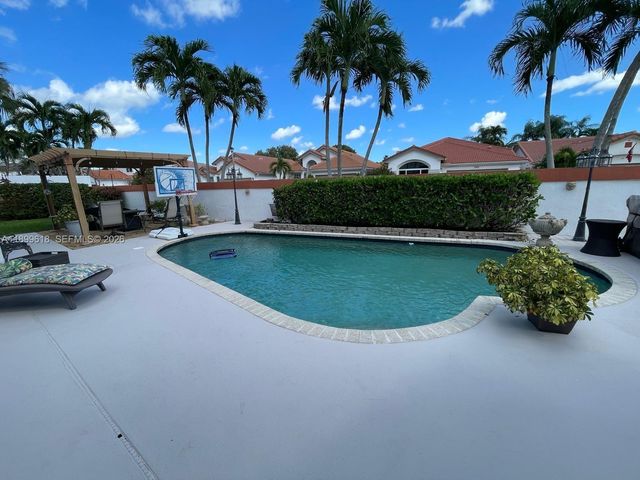 6953 Columbia Court, Margate, FL 33063