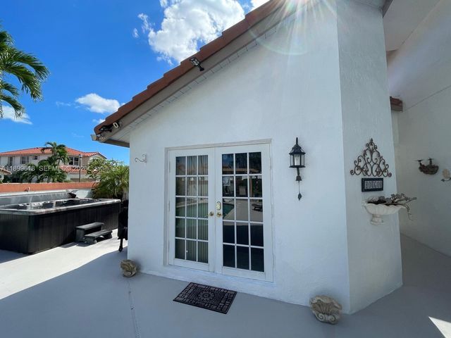 6953 Columbia Court, Margate, FL 33063