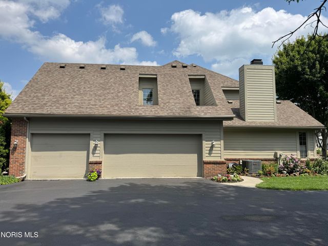 7455 Valhalla Drive, Maumee, OH 43537