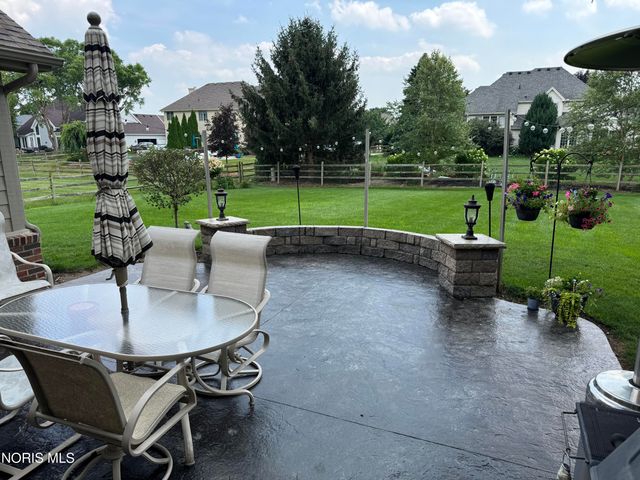 7455 Valhalla Drive, Maumee, OH 43537