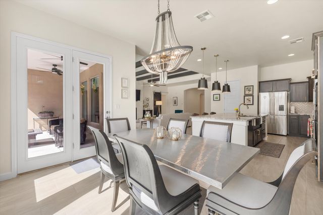 143 Suez Road NE, Albuquerque, NM 87124