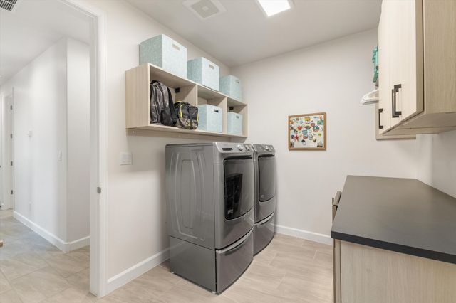 143 Suez Road NE, Albuquerque, NM 87124